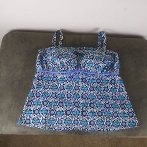 It figures swim Top Size 22W